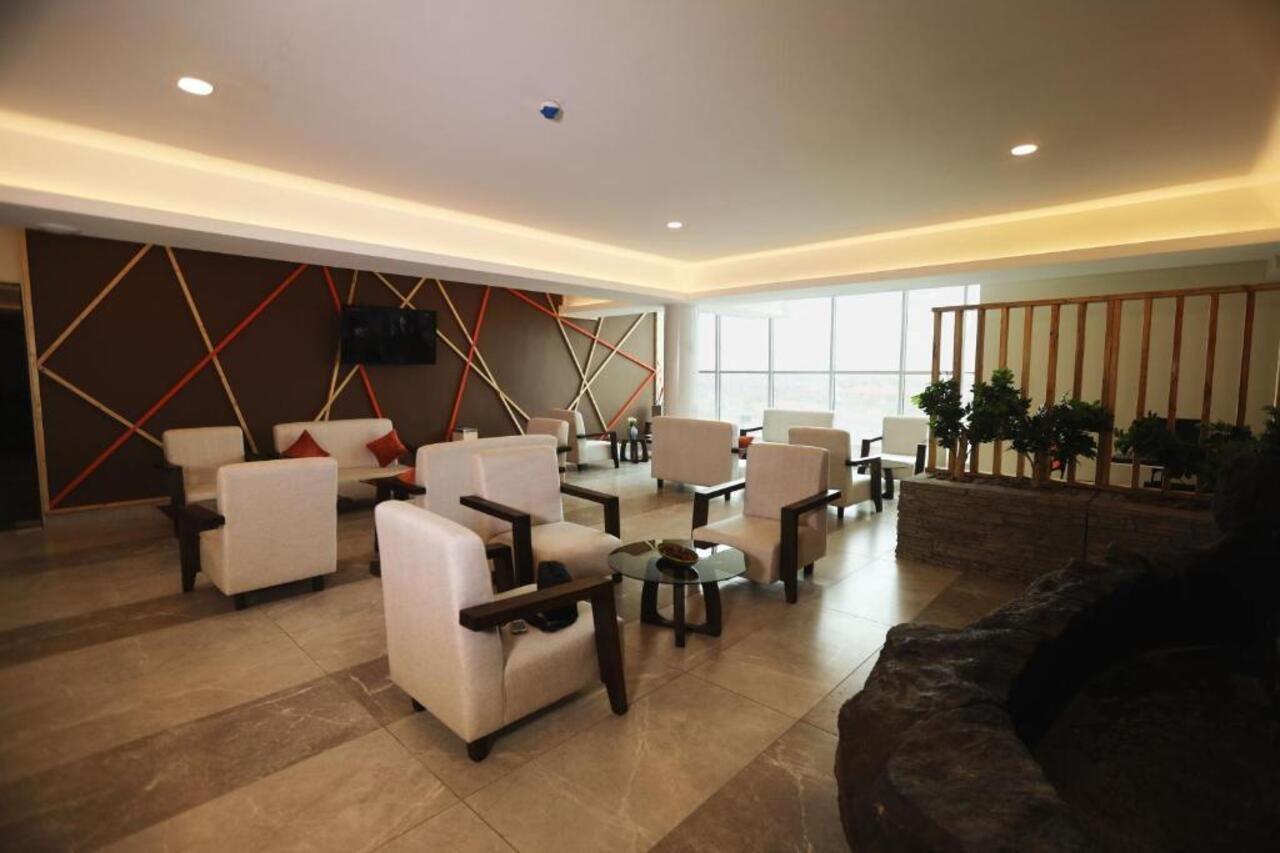 Prideinn Plaza Nairobi Airport Mlolongo エクステリア 写真