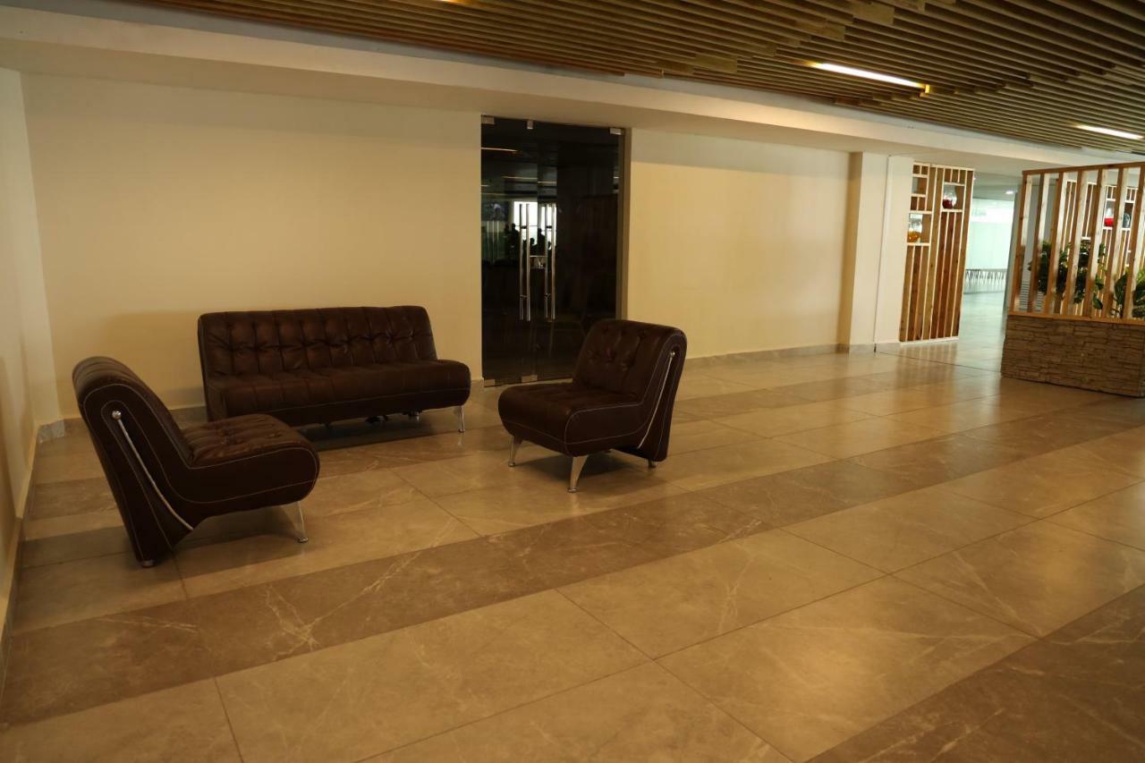 Prideinn Plaza Nairobi Airport Mlolongo エクステリア 写真